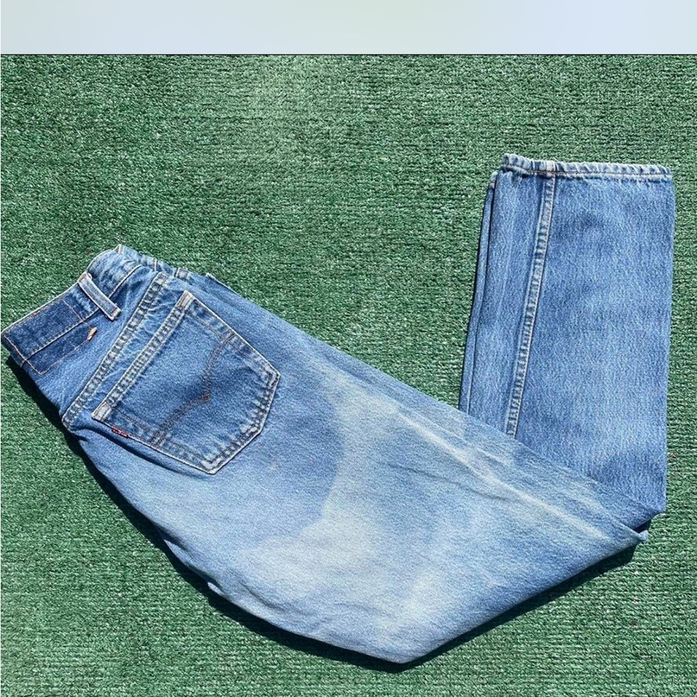 Vintage Blue Wash Levi Jeans